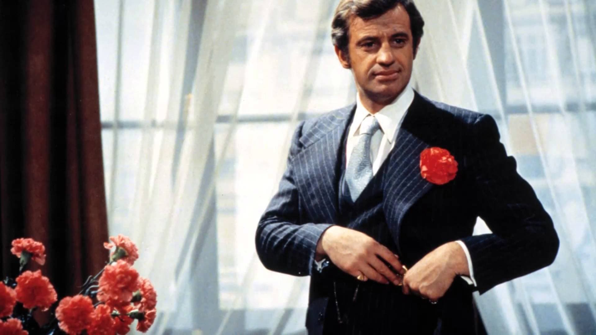 Belmondo, le magnifique Background