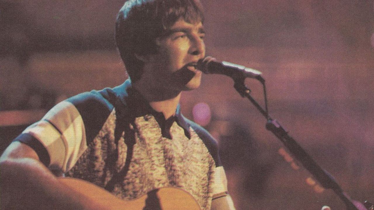 Oasis: MTV Unplugged Background