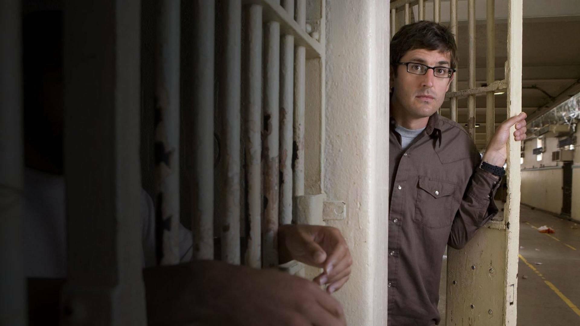 Louis Theroux: Behind Bars Background