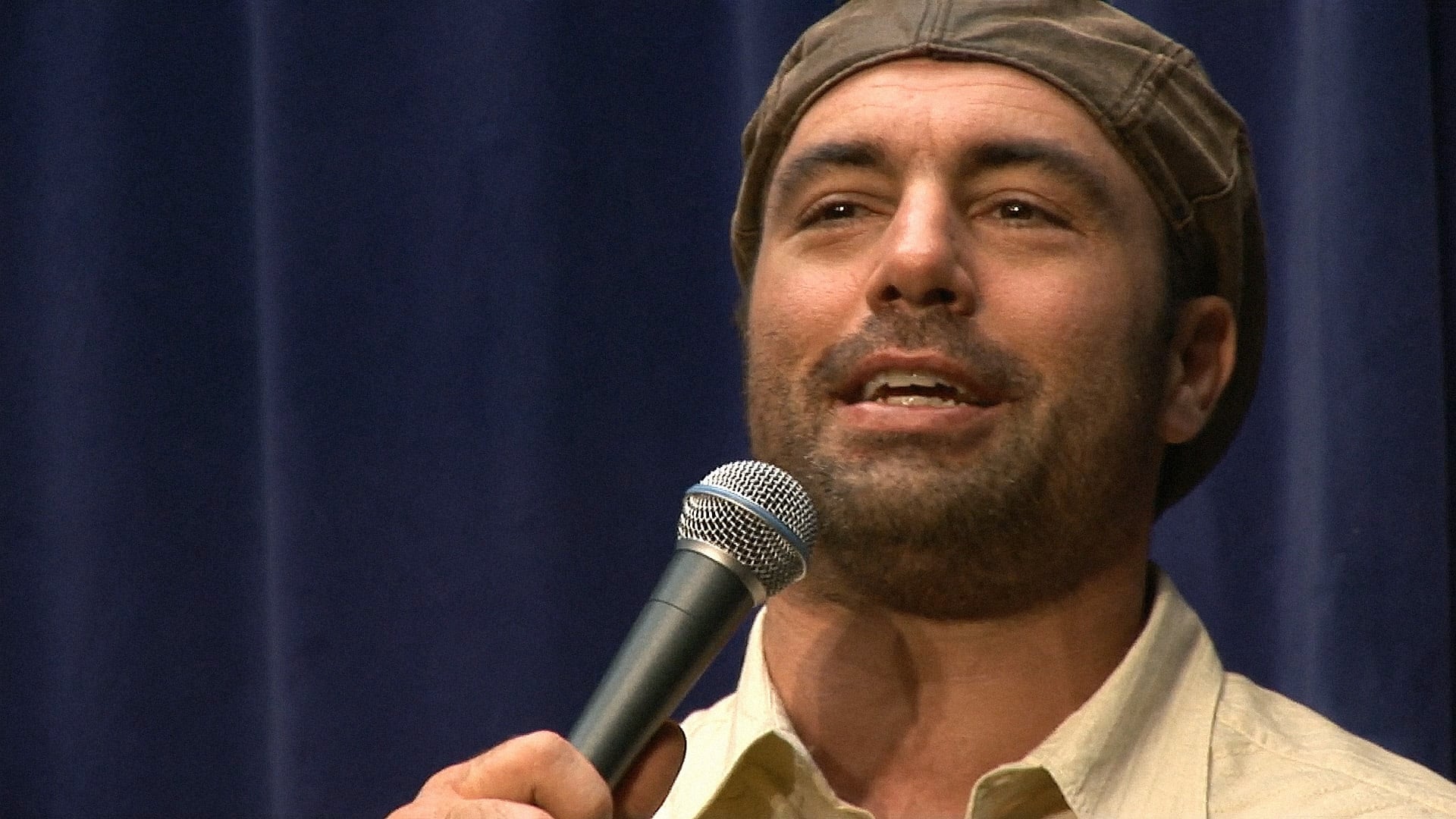 Joe Rogan: Live Background