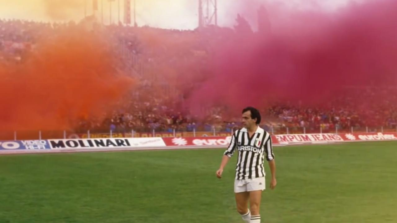 Black and White Stripes: The Juventus Story Background