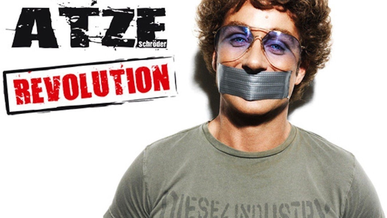 Atze Schröder - Revolution Background