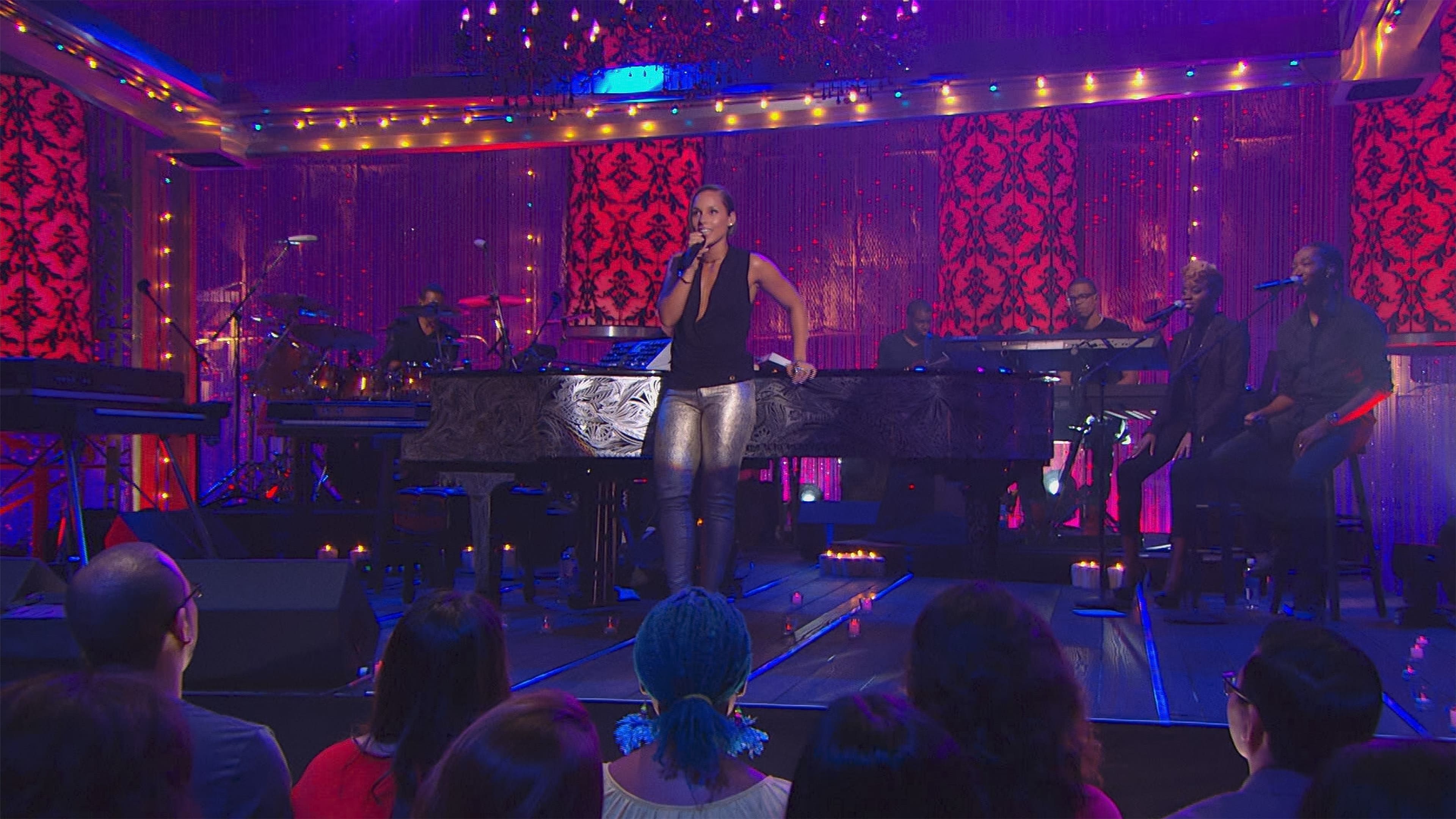 Alicia Keys - VH1 Storytellers Background