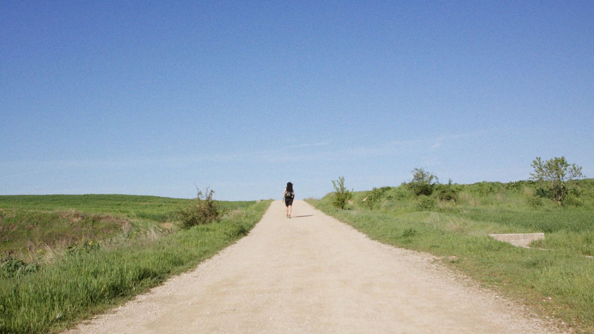 Camino Skies Background