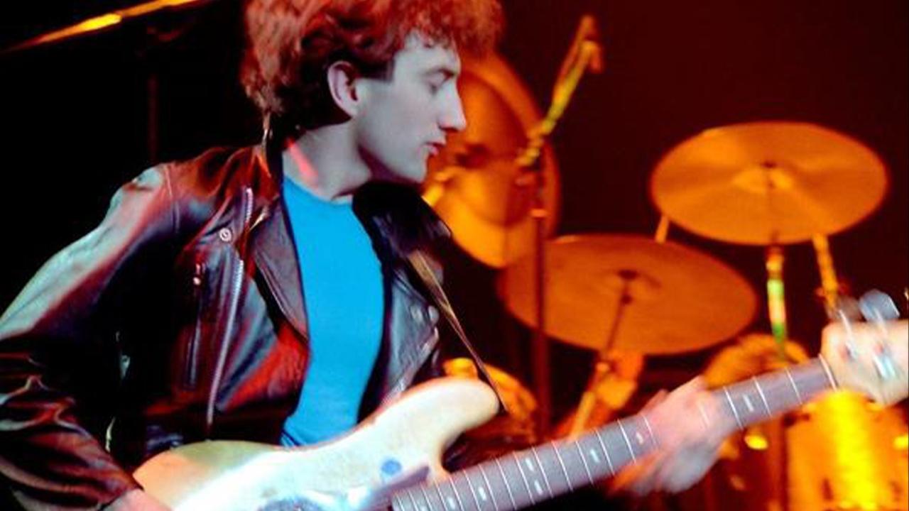 John Deacon - Il Documentario Background