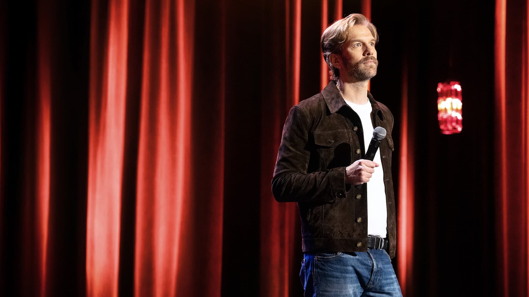 Anthony Jeselnik: Bones and All Background